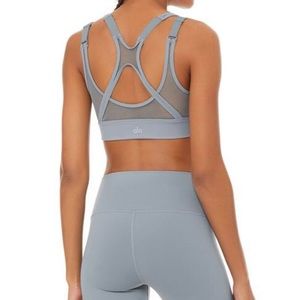 NWT alo yoga scope bra